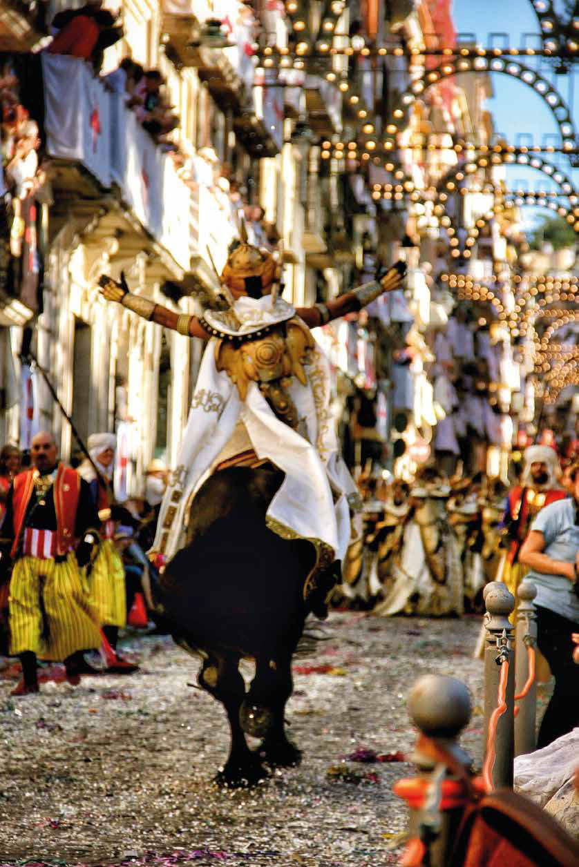 Menú especial adultos Moros y Cristianos